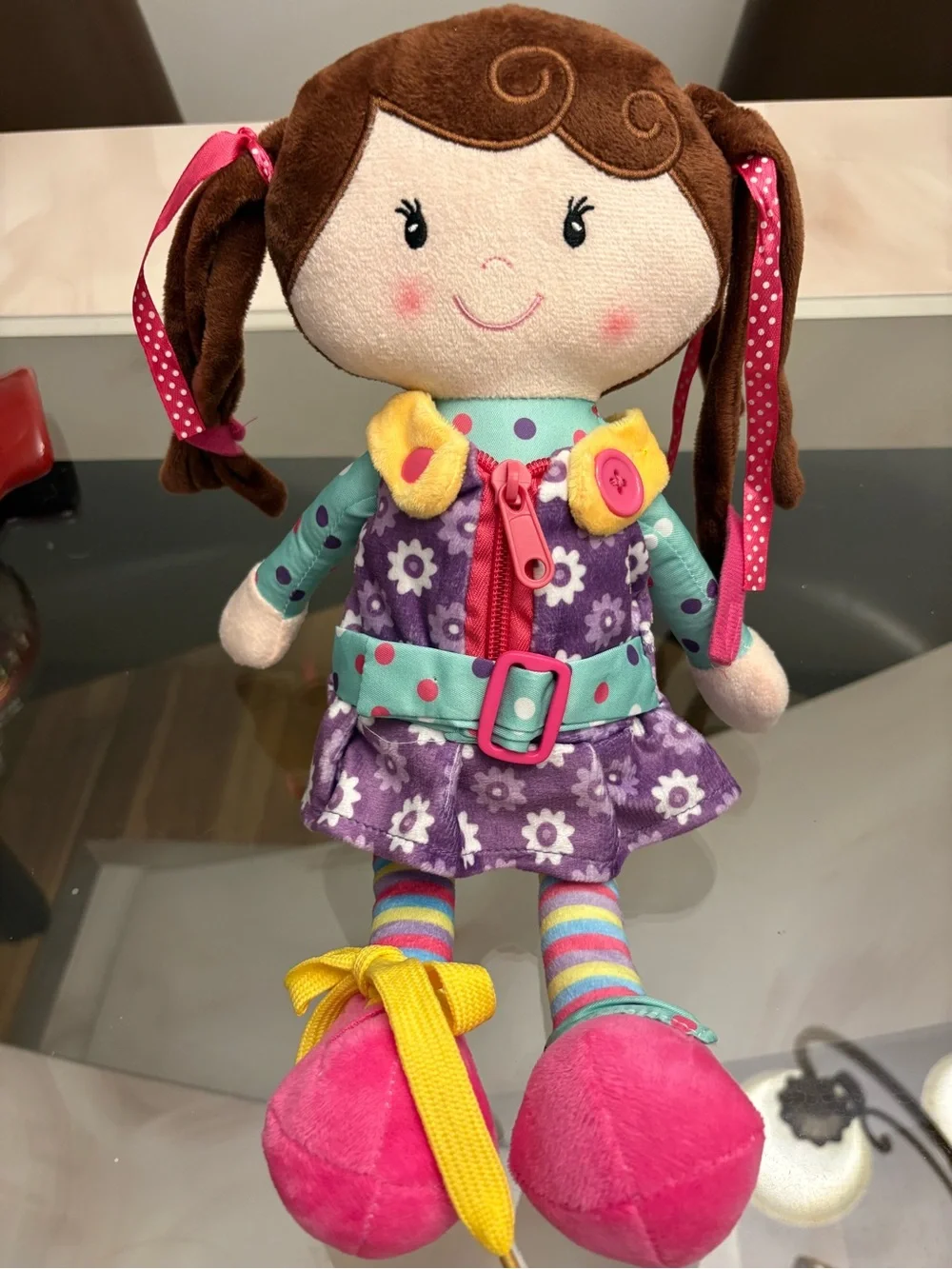 SNUGGLE STUFFS WASHABLE RAG CLOTH GIRL DOLL BRAIDED BROWN HAIR BLACK EYES